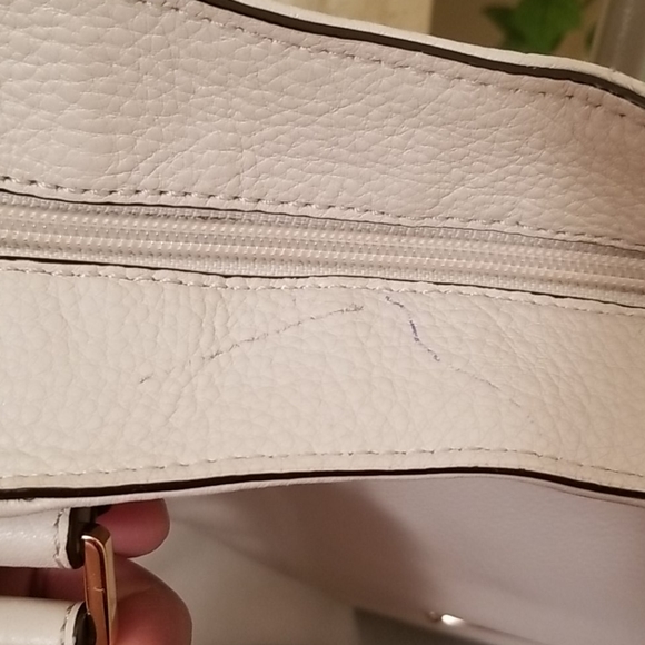 Michael Kors Handbag - Picture 5 of 16